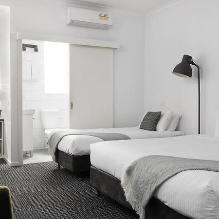 Siesta Central Apartments Сейл Экстерьер фото