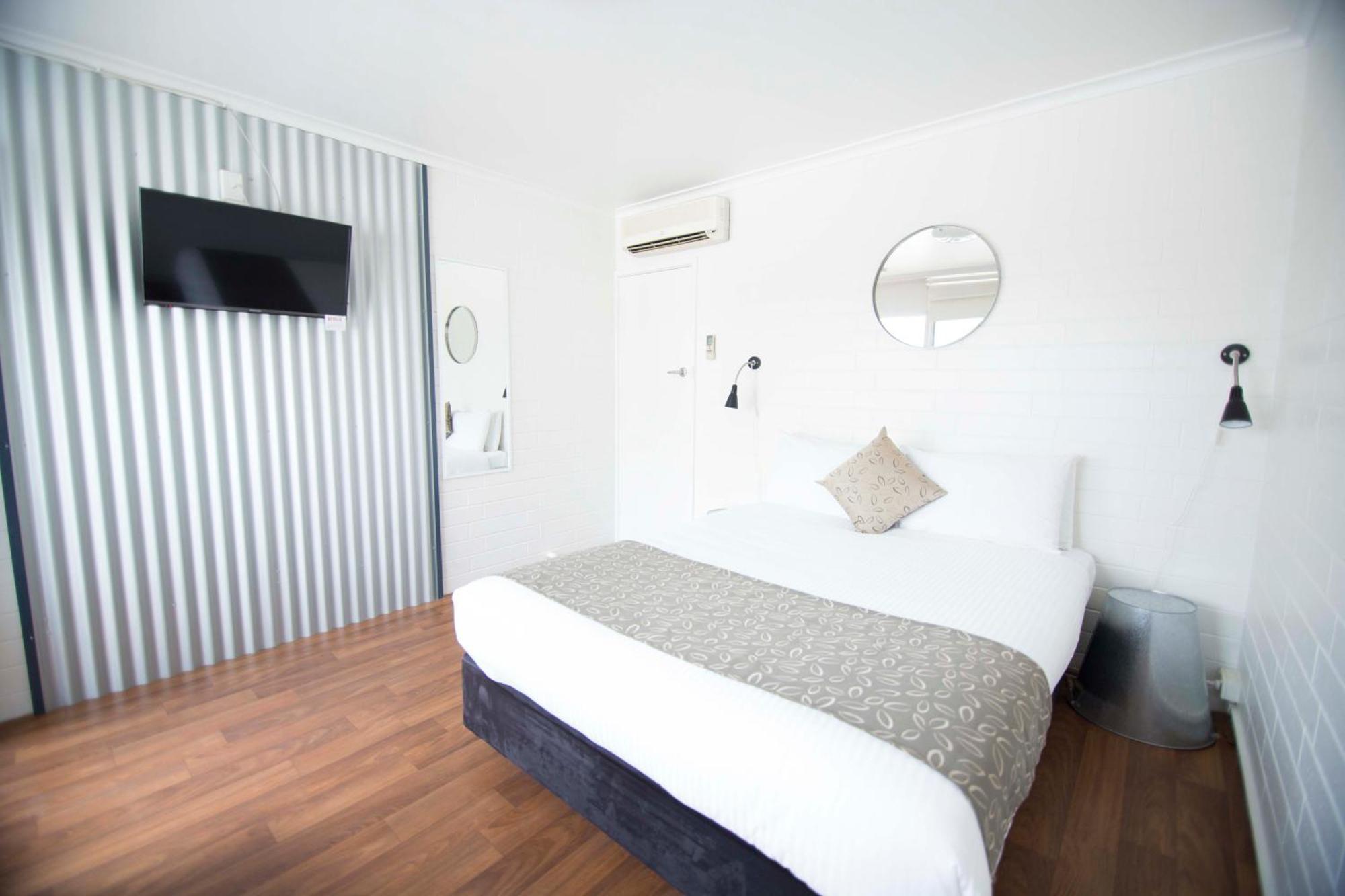 Siesta Central Apartments Сейл Экстерьер фото
