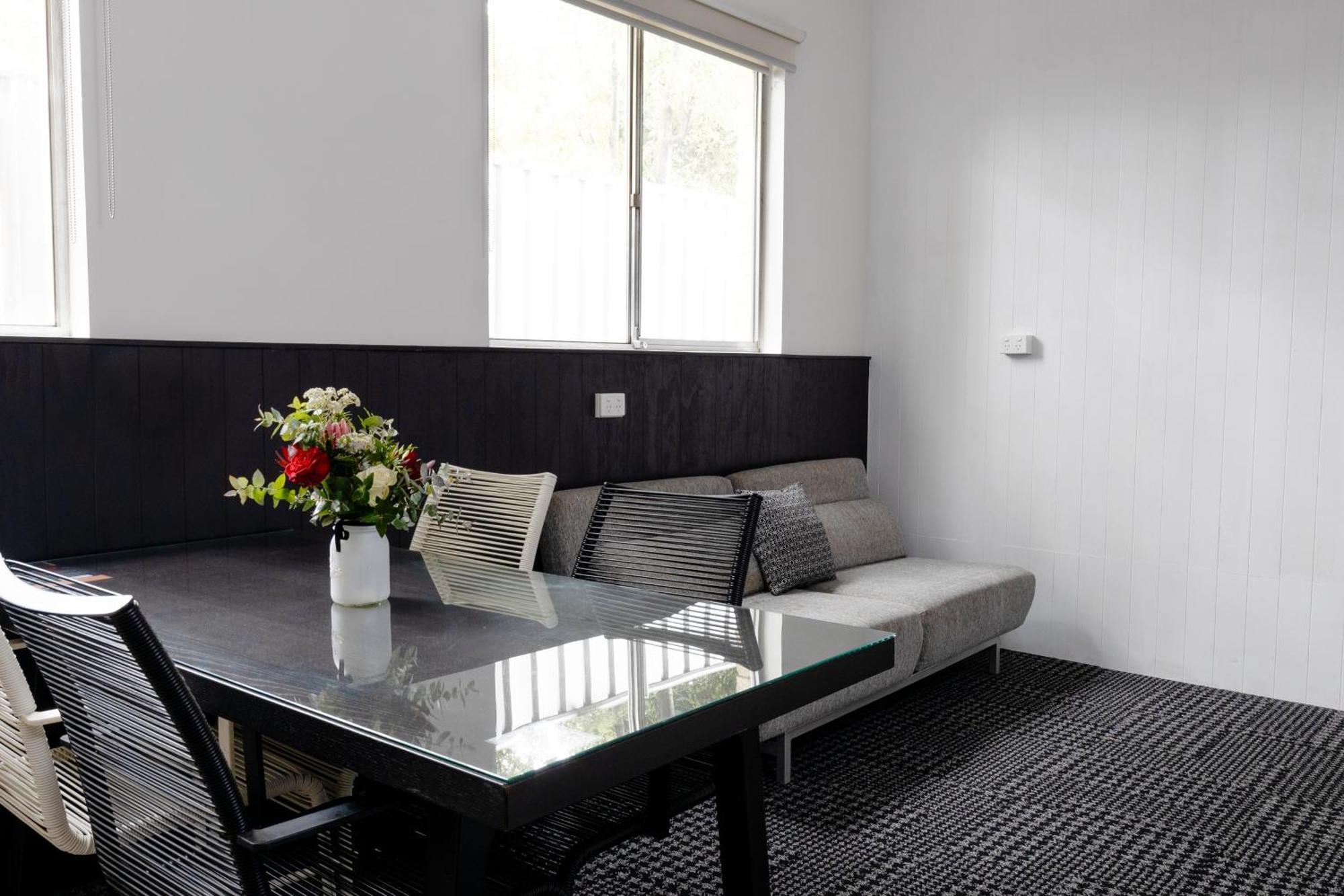 Siesta Central Apartments Сейл Экстерьер фото