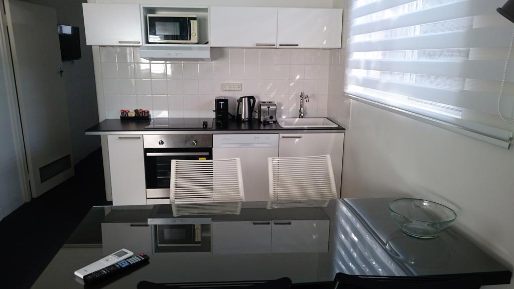 Siesta Central Apartments Сейл Экстерьер фото