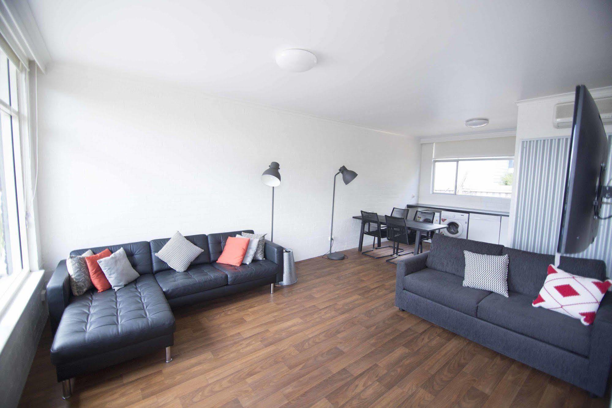 Siesta Central Apartments Сейл Экстерьер фото